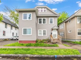 135 Hollenbeck St, Rochester, NY 14621