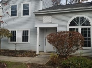 7259 Somerset Ct #63, Northfield, OH 44067