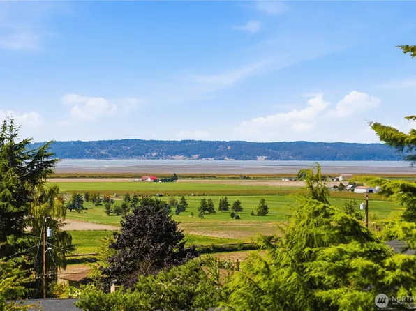 8330 276th Place NW #7, Stanwood, WA 98292