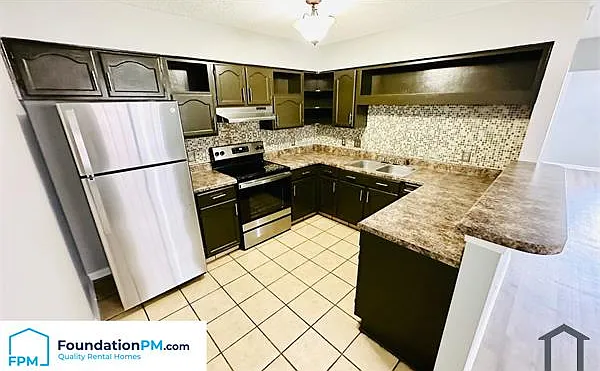 8259 Cedar Chest Dr — Photo 4