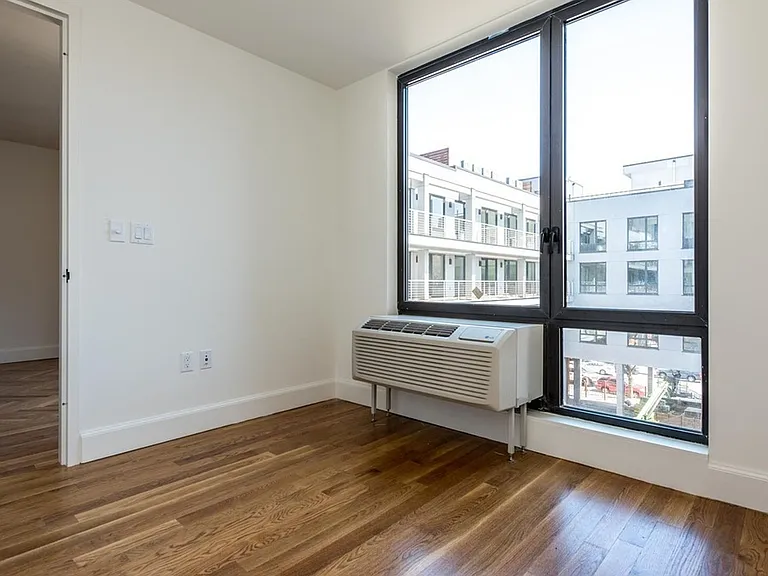 1 Duffield St #210 — Photo 9
