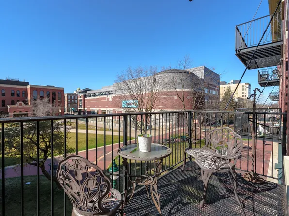 222 N Kalamazoo Mall APT 230, Kalamazoo, MI 49007