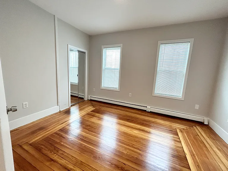 24 Maryland St #3L — Photo 6