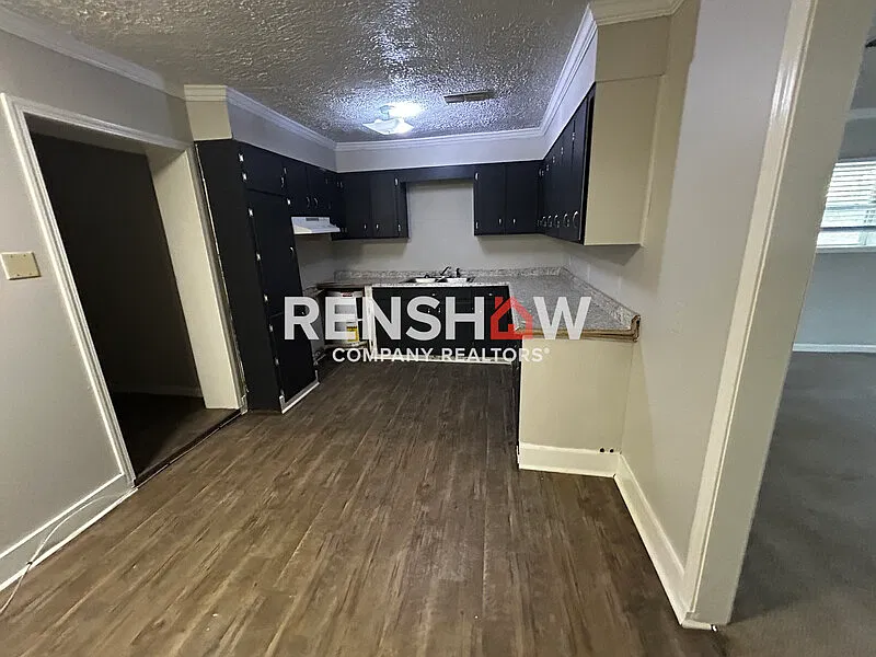 3 bed, 2.0 bath, 1547 sqft, $1,200 — Photo 4