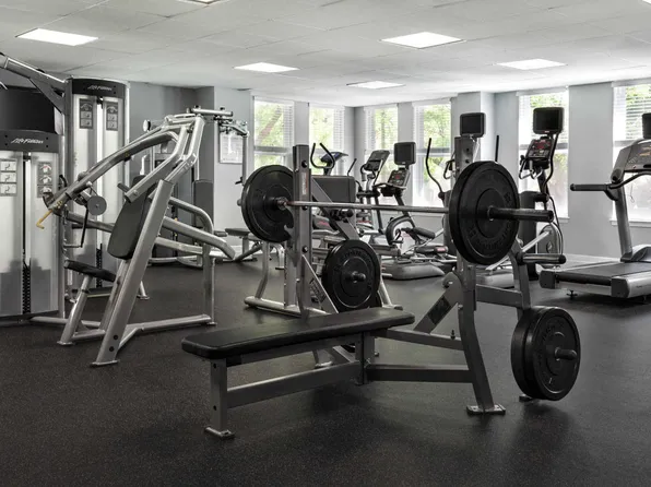 131 Dudley Street image 26 of 40