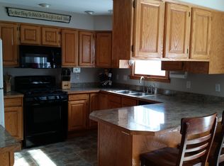 2808 Sanitarium Rd, Akron, OH 44312