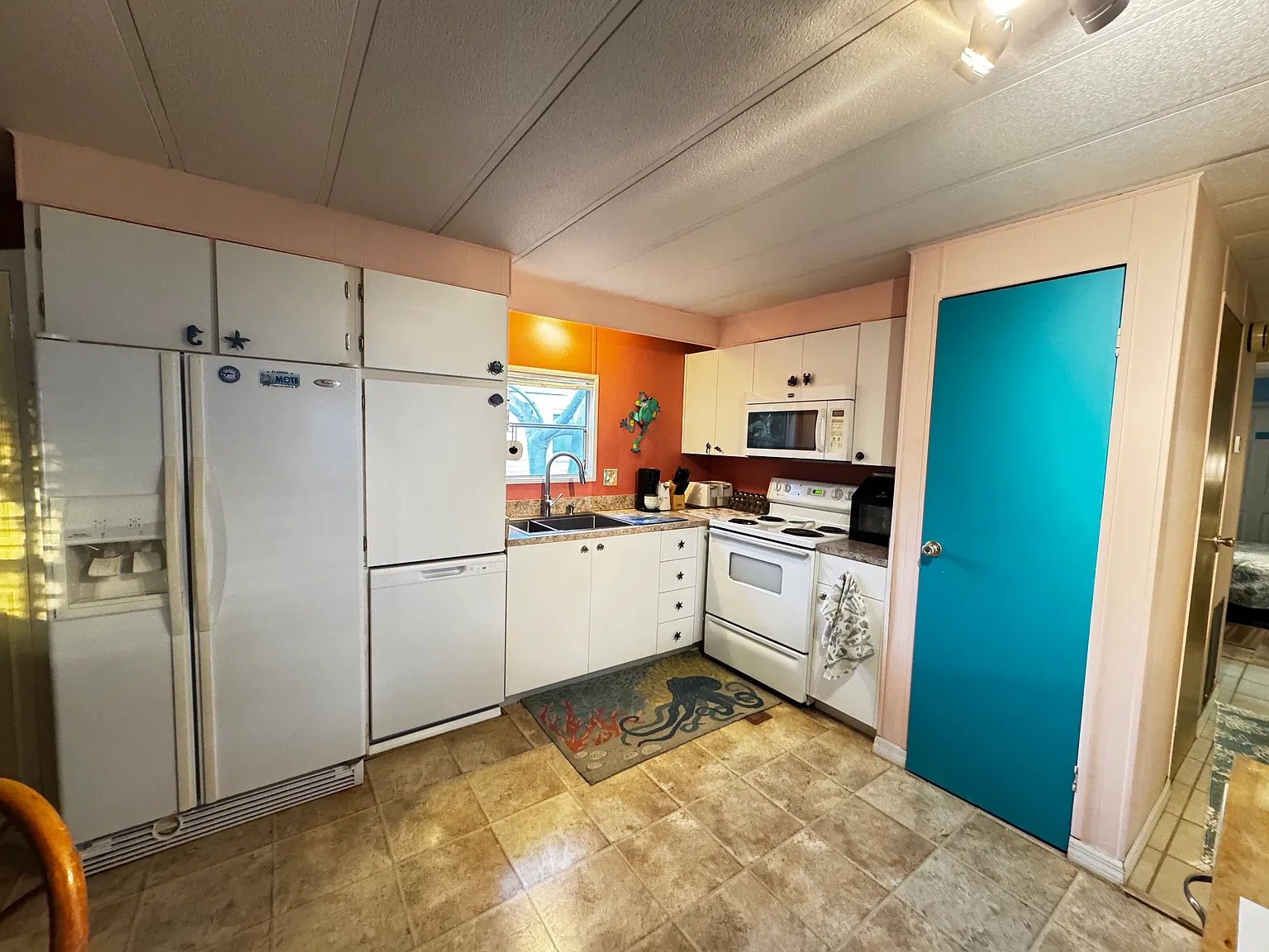 710 N Silver Cir — Photo 4