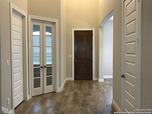 4th image of 954 Vista Serena