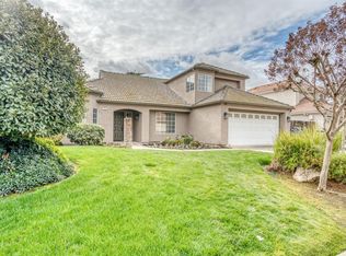1345 E Omaha Ave, Fresno, CA 93720
