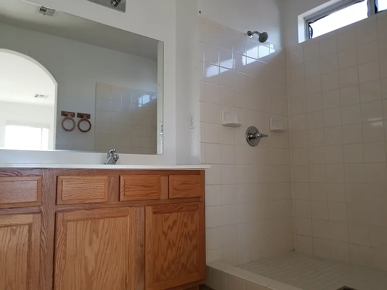 5063 El Castano Ave — Photo 16