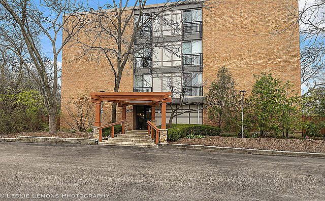 1st image of 1833 Four Lakes Ave APT 2J