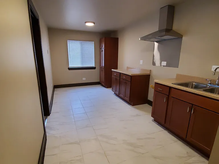 G2_kitchen_1_03042020
