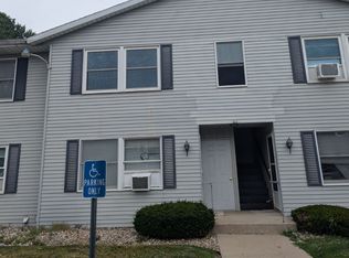 1014 S 16th St #7, Goshen, IN 46526