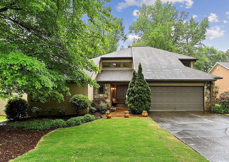 1st image of 2258 Belle Vista Ct