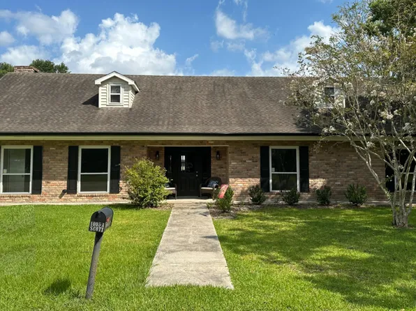 1005 A Courville Rd, Saint Martinville, LA 70582