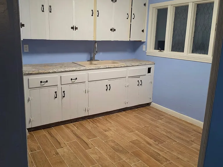 3842 Milford Dr — Photo 12