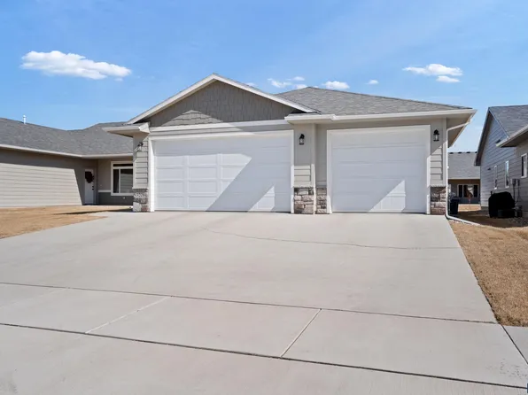 5208 S Mumford Ave, Sioux Falls, SD 57108