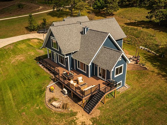 4th image of 720 Trisdahl Ct