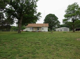 1457 N Meridian Rd, Peck, KS 67120