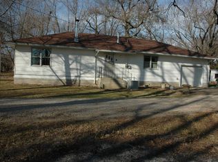 1266 24500th Rd, Parsons, KS 67357