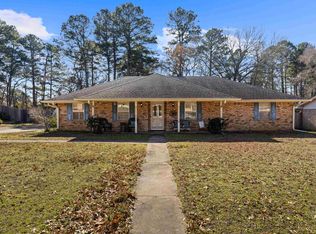 115 Hillview St, Henderson, TX 75652