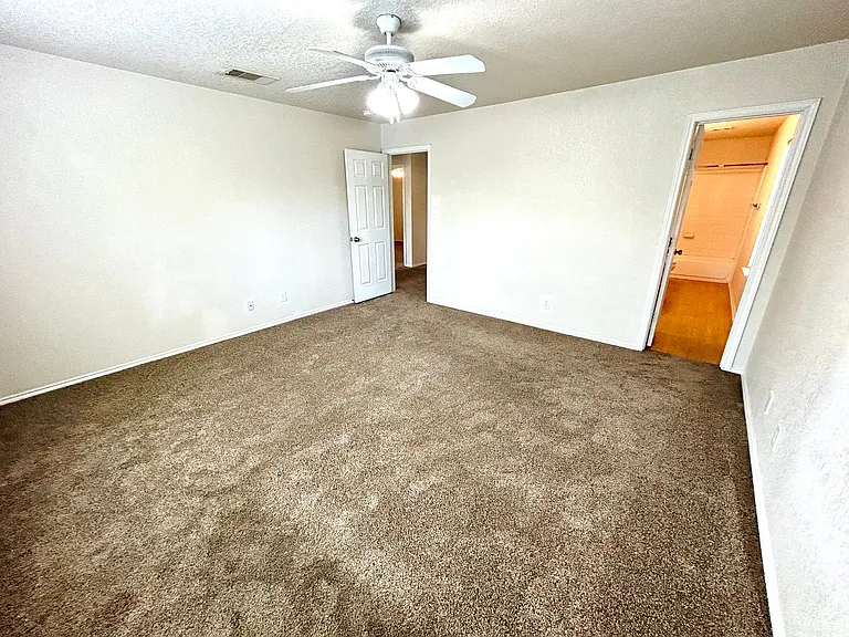 110 Jetlyn Dr — Photo 20