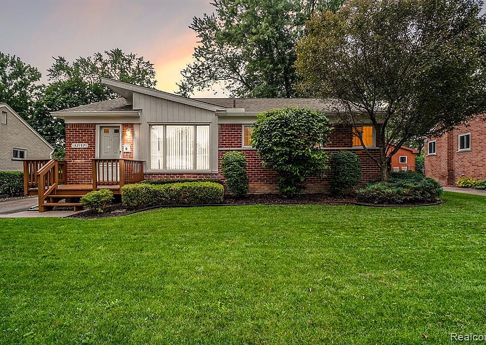 32157 Leelane Rd, Farmington, MI 48336 Zillow