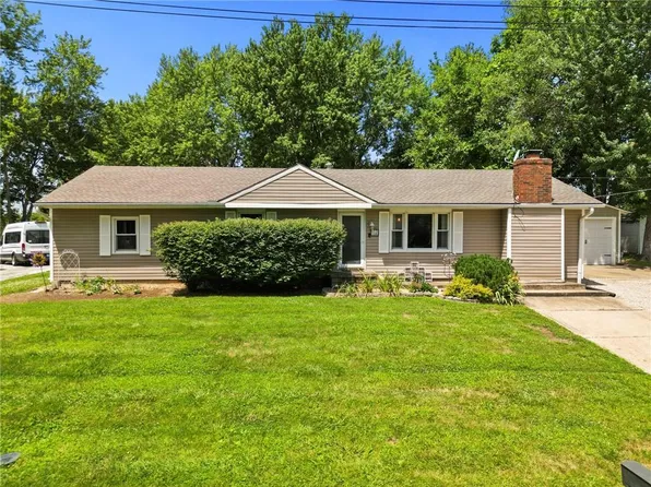 112 May St, Excelsior Springs, MO 64024