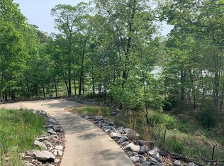 Edgewater Rd #9, Rogers, AR 72756