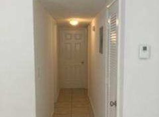 477 Sunshine Dr #B6, Pompano Beach, FL 33066