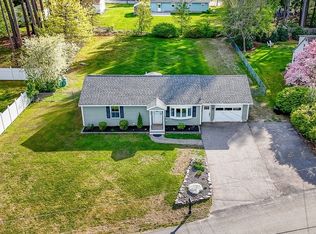 6 Bramble Dr, Nashua, NH 03062