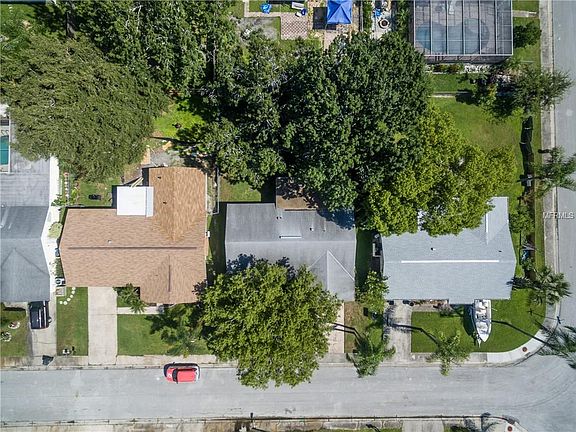 2nd image of 1708 Hibiscus Cir S