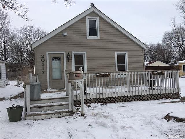 1st image of 20517 Hollywood St