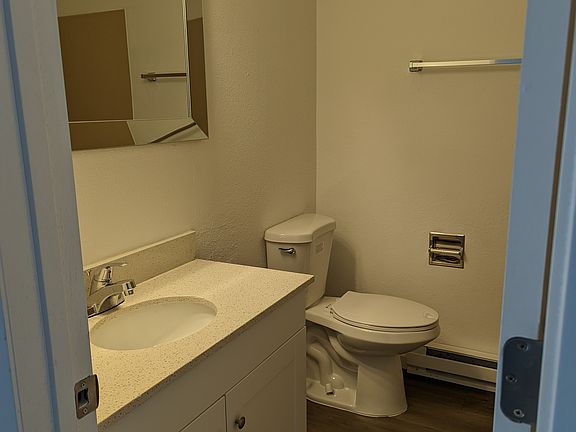 3rd image of 10625 22nd Pl S #201