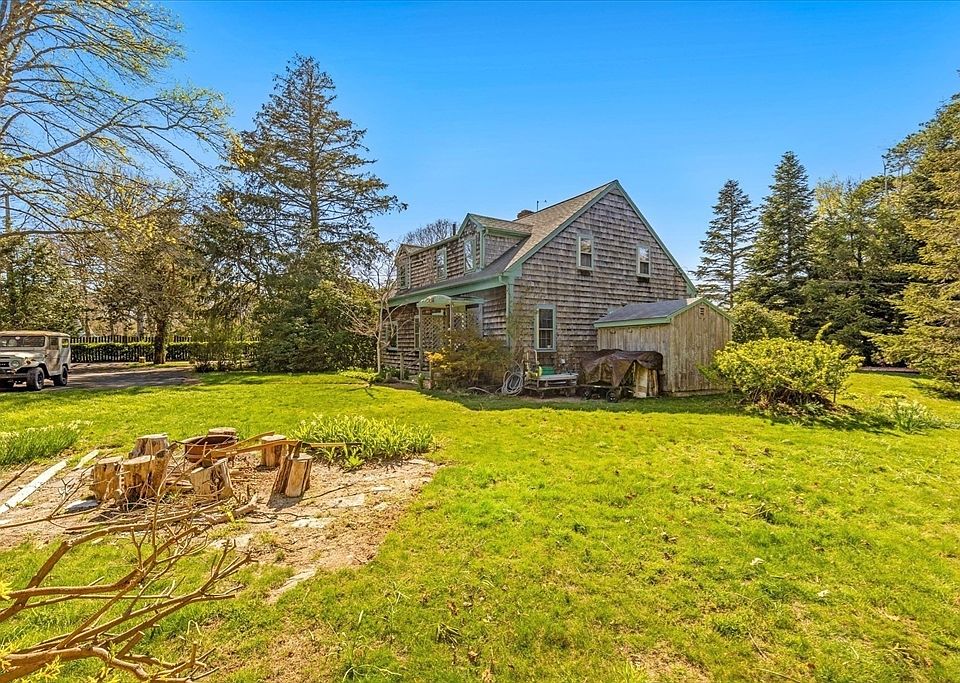 1st image of 58 Loomis Ln