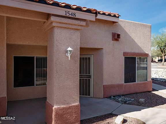 3rd image of 1548 N Paseo La Tinaja