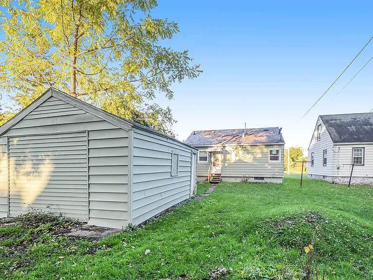 526 S Edison Ave — Photo 14