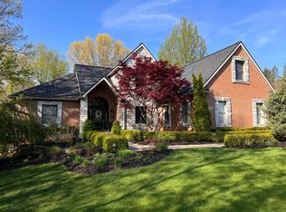 3579 Lakewood Shores Dr, Howell, MI