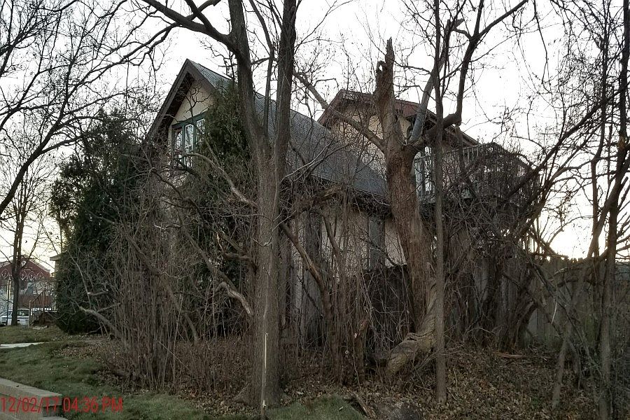 2nd image of 30 8th Ave N