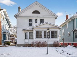 2512 Robinwood Ave, Toledo, OH 43610