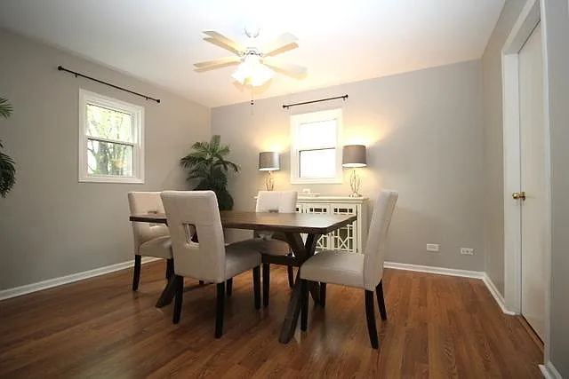 320 S Cass Ave — Photo 5