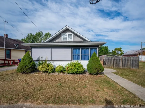 13935 Greene Street NE, Palmyra, IN 47164