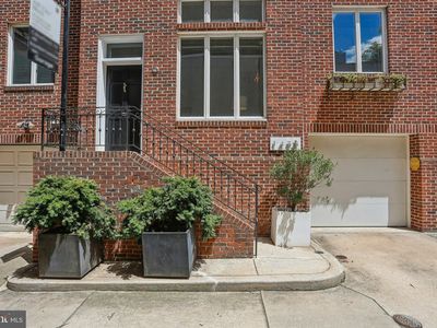 143-B N 22nd St, Philadelphia, PA, 19103