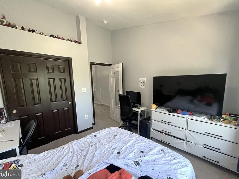 8819 Blue Royale Ln — Photo 34