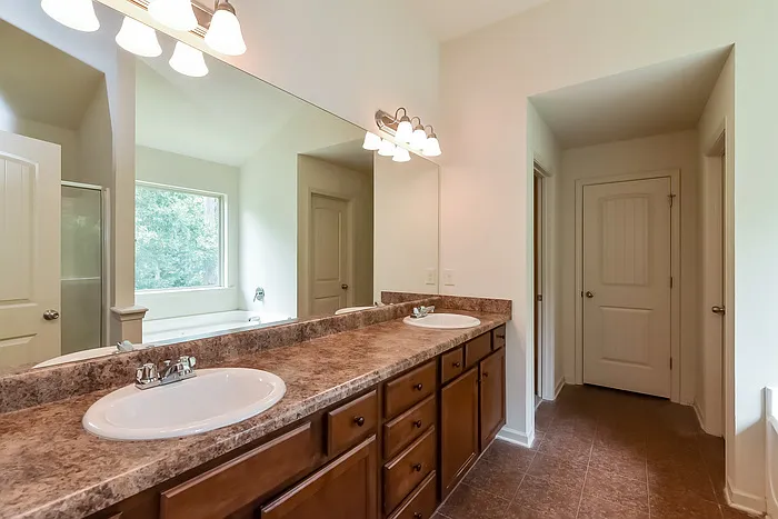 1479 Wilford Dr NE — Photo 15