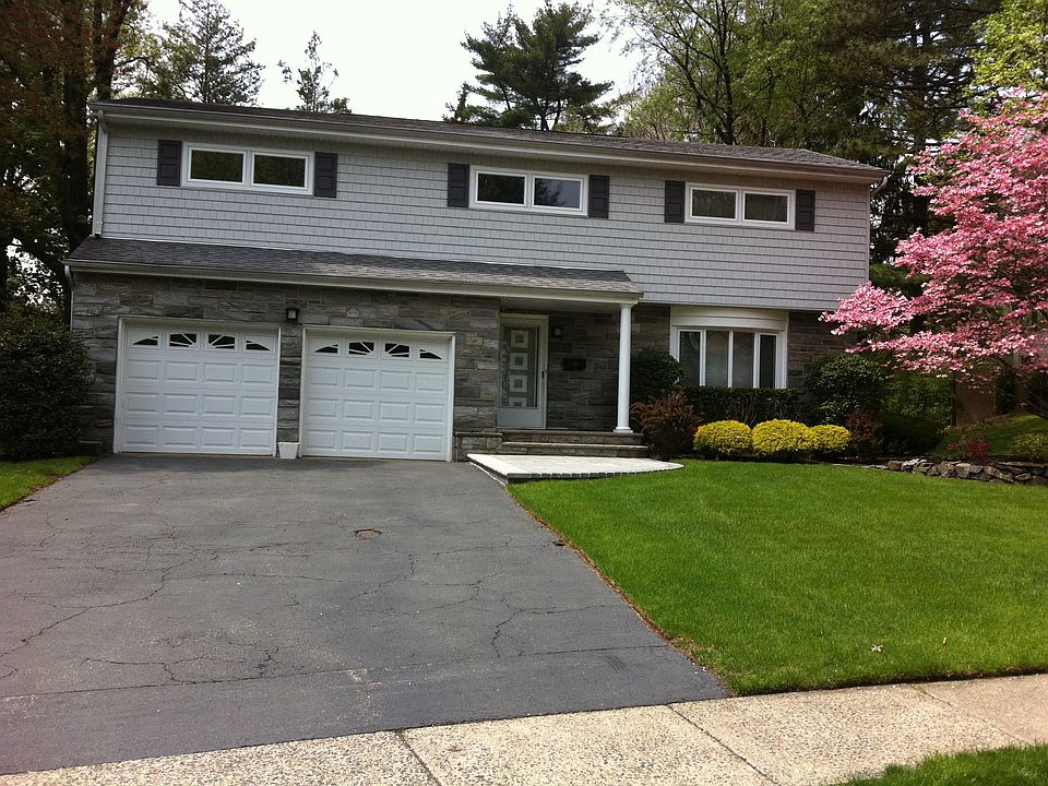 Clifton 3BR 2.5 Split