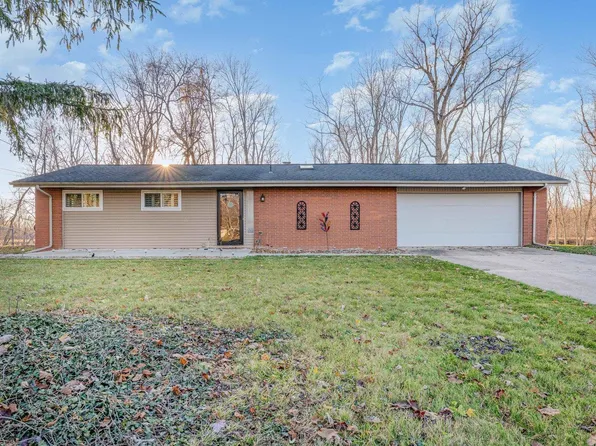 13 Valentine Ct, Saginaw, MI 48638