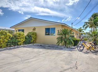 271 3rd St, Key Colony Beach, FL 33051