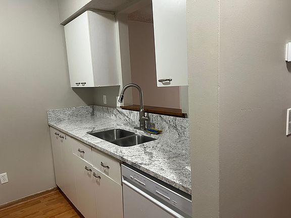 3rd image of 5604 Wigmore Dr