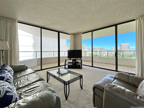 1910 Ala Moana Blvd APT 19D, Honolulu, HI 96815